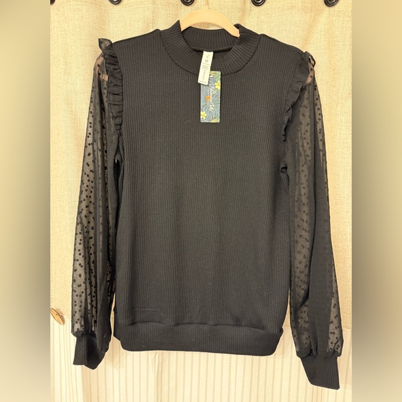 3/$15 Elegant Black Ruffle Sleeve Blouse - Picture 1 of 3